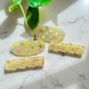 Gold Yellow Floral & glitter resin glow in the dark Hair Clips Set/4 clips